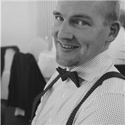 Ich biete eine schöne Lernatmosphäre an. SchülerIn sollen sich wohl fühlen und es wird so oft geübt bis es verstanden ist